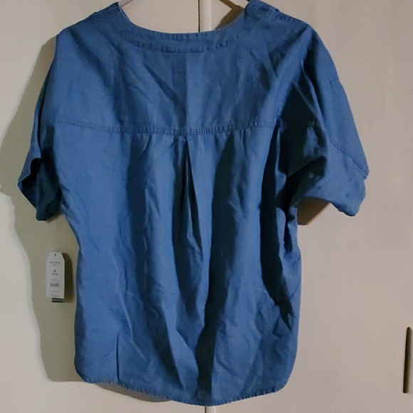 Top - Picture 3 of 3